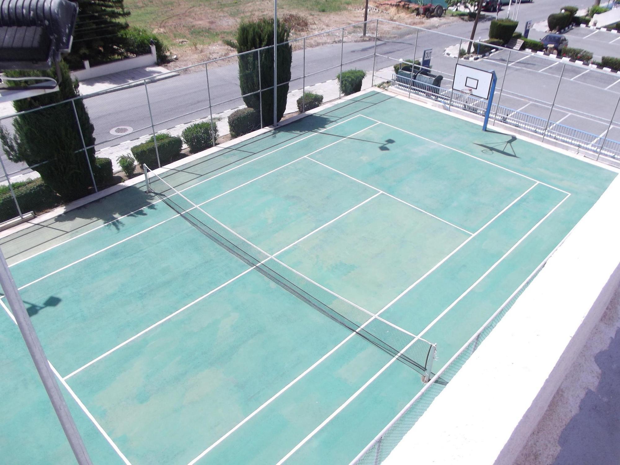 Kefalonitis Hotel Apartments Paphos Exterior photo
